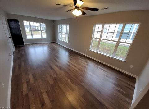 2720 Alpha St, High Point, NC 27263 photo 7