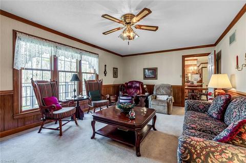 2120 Candelar Dr, High Point, NC 27265 photo 22