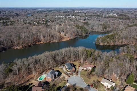 2120 Candelar Dr, High Point, NC 27265 photo 49