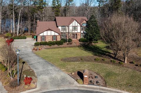 2120 Candelar Dr, High Point, NC 27265 photo 47