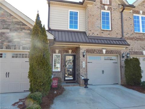 632 Nikyle Cir, High Point, NC 27265 photo 1