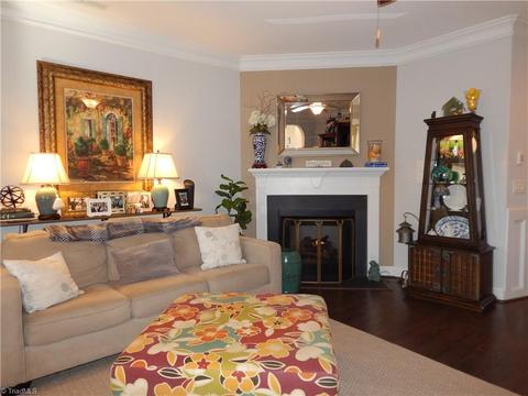 632 Nikyle Cir, High Point, NC 27265 photo 7