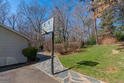 211 Prestwick Dr, High Point, NC 27265 photo 48