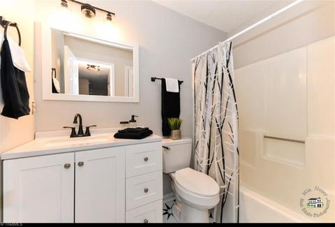 1714 Beaucrest Ave, High Point, NC 27265 photo 10
