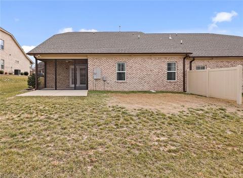 404 Rollingbrook Ct, Clemmons, NC 27012 photo 37