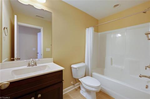 404 Rollingbrook Ct, Clemmons, NC 27012 photo 17