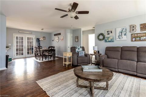 6232 Edgewood Dr, Trinity, NC 27370 photo 3