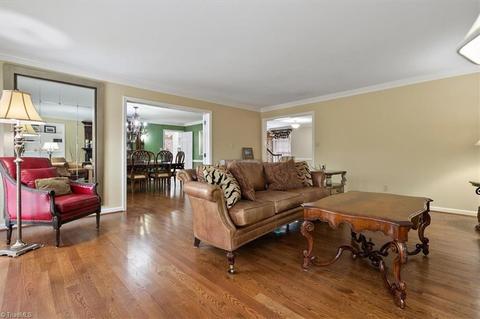 1005 Wickliff Ave, High Point, NC 27262 photo 9
