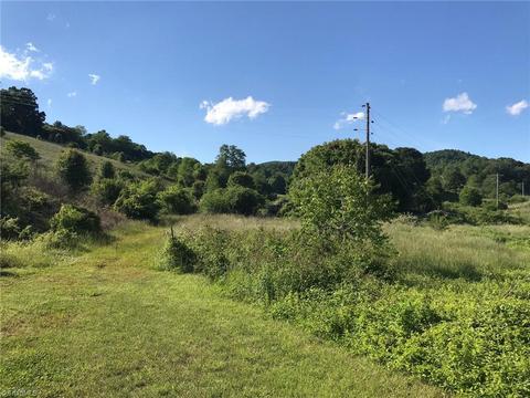 2880 Gladys Fork Rd, Ferguson, NC 28624 photo 6