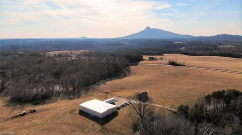 2715 Volunteer Rd, Pinnacle, NC 27043 photo 1