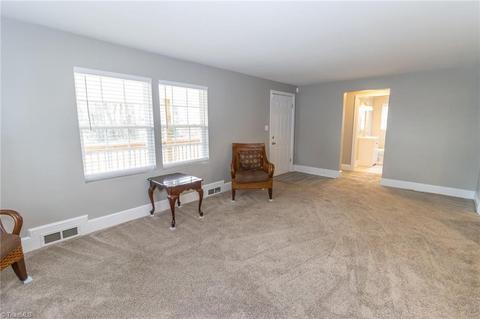 1609 Beaucrest Ave, High Point, NC 27265 photo 8