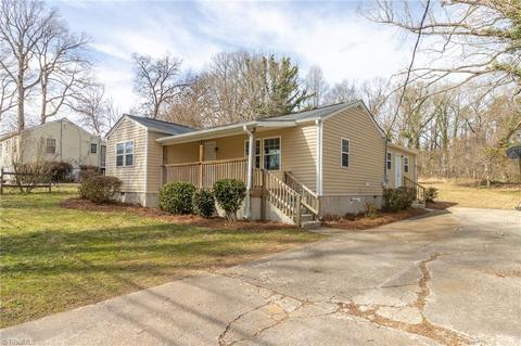 1609 Beaucrest Ave, High Point, NC 27265 photo 2