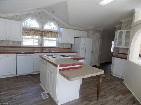 177 Christopher Rd, Stokesdale, NC 27357 photo 4