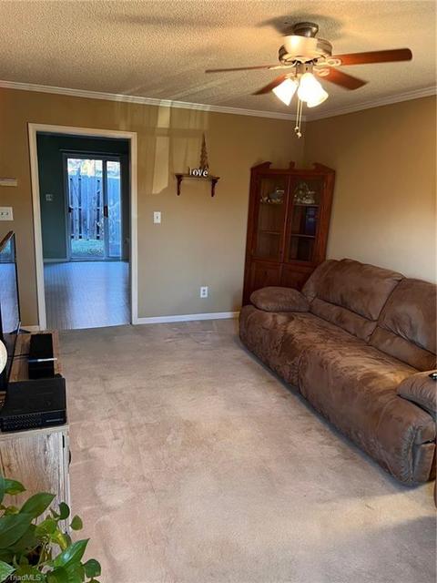 3140 Windchase Ct, High Point, NC 27265 photo 4