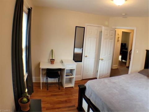 617 Arch St, High Point, NC 27260 photo 9