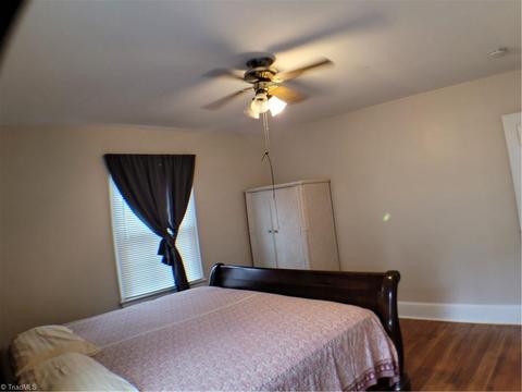 617 Arch St, High Point, NC 27260 photo 6