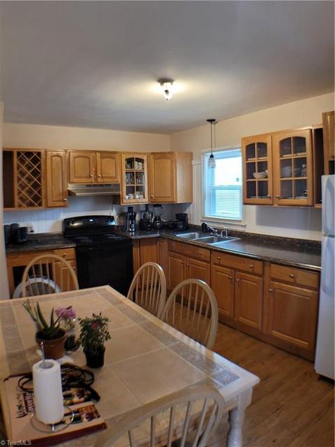 617 Arch St, High Point, NC 27260 photo 15
