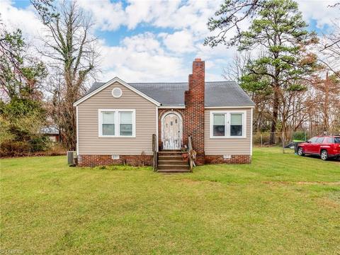 3762 Pineview Ave, High Point, NC 27260 photo 1