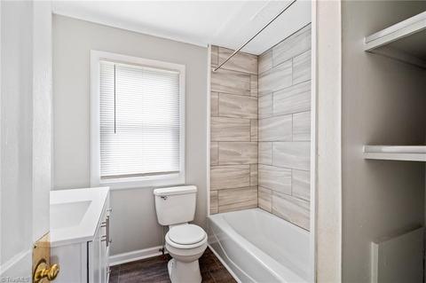 1015 Meredith St, High Point, NC 27260 photo 13