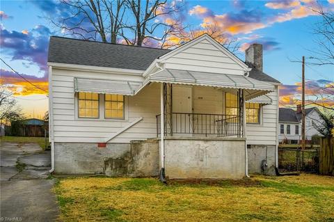 1015 Meredith St, High Point, NC 27260 photo 1