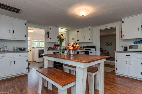 2026 Ray Loop Rd, Westfield, NC 27053 photo 9