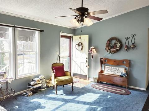 217 Ryan St, Dobson, NC 27017 photo 3