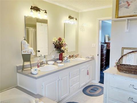217 Ryan St, Dobson, NC 27017 photo 8