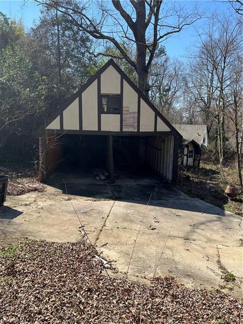 219 Edgedale Dr, High Point, NC 27262 photo 6