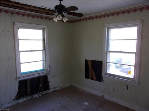 3003 Central Ave, High Point, NC 27260 photo 16