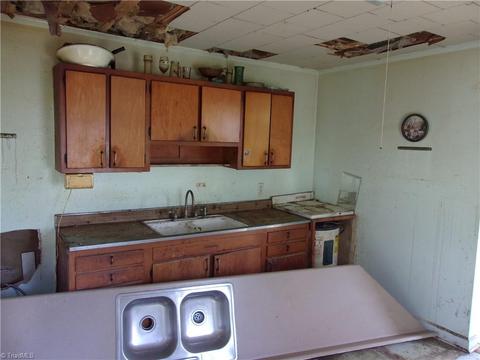 3003 Central Ave, High Point, NC 27260 photo 11