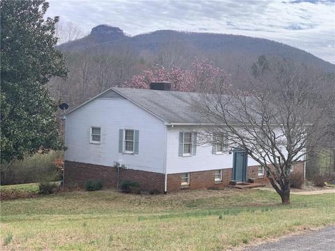 237 Buckingham Rd, Pinnacle, NC 27043 photo 1
