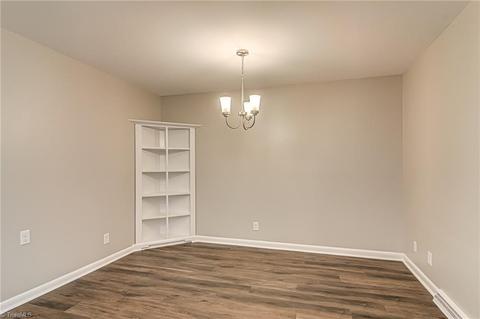 520 Impala Ave, High Point, NC 27265 photo 14