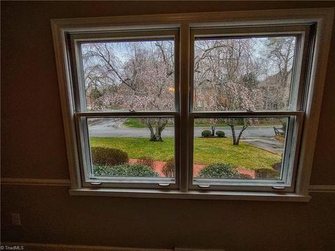 1602 Cherokee Dr, High Point, NC 27262 photo 26