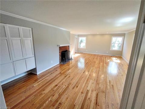 1602 Cherokee Dr, High Point, NC 27262 photo 11