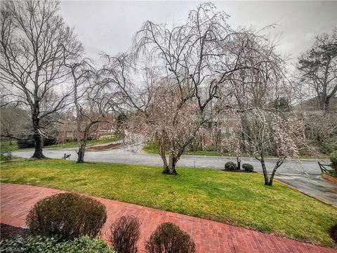 1602 Cherokee Dr, High Point, NC 27262 photo 27
