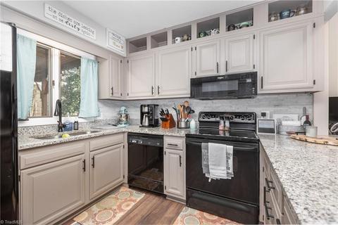 3907 Payne Rd, High Point, NC 27265 photo 3