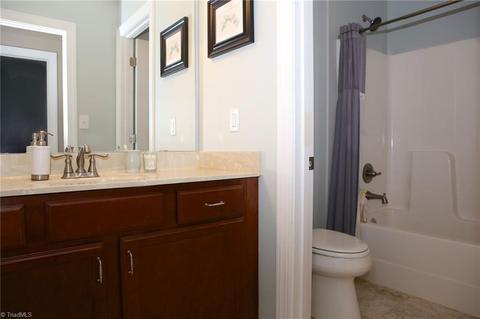 2209 Plainview Dr, High Point, NC 27265 photo 24