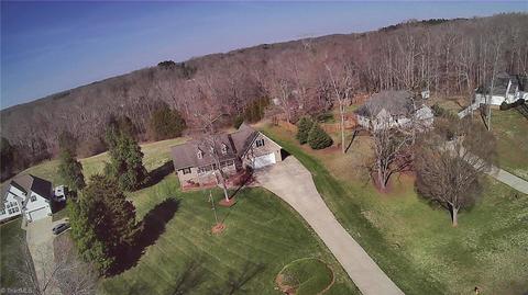 3139 Clear Ridge Dr, Trinity, NC 27370 photo 3