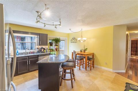 221 Oak Forest Ln, Trinity, NC 27370 photo 9