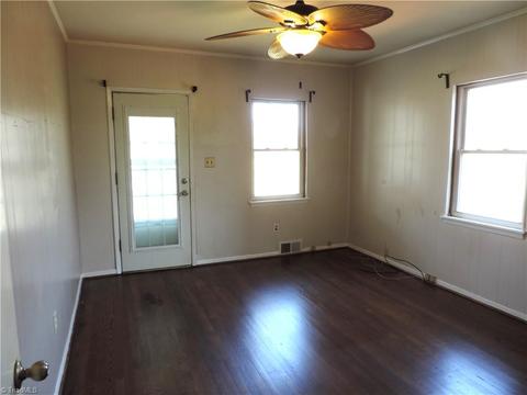 527 S Main St, Dobson, NC 27017 photo 17
