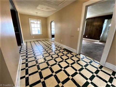 305 E Springfield Rd, High Point, NC 27263 photo 6
