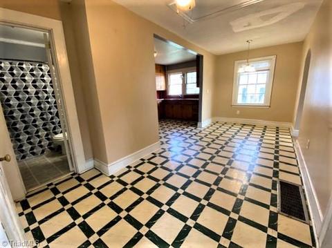 305 E Springfield Rd, High Point, NC 27263 photo 5