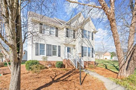 1728 Harper Spring Dr, Clemmons, NC 27012 photo 2