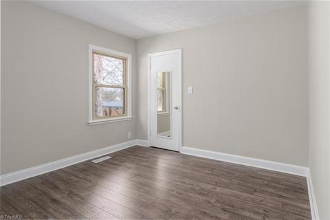 3819 Rolling Rd, High Point, NC 27265 photo 22