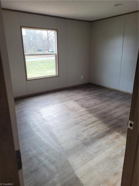 4753 Roundleaf Rd, Ramseur, NC 27316 photo 3