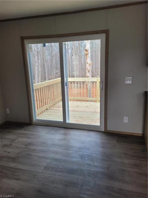 4753 Roundleaf Rd, Ramseur, NC 27316 photo 2