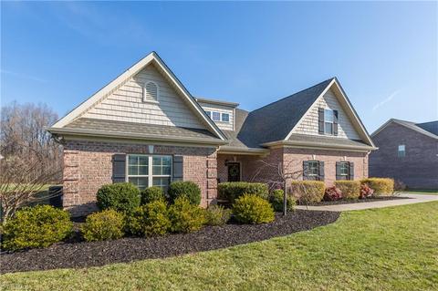 7070 English Pride Dr, Trinity, NC 27370 photo 2