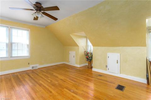627 Colonial Dr, High Point, NC 27262 photo 22