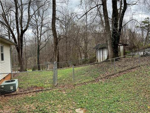 7331 Farmbrook Pl, Thomasville, NC 27360 photo 34