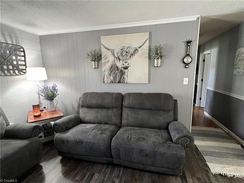 7331 Farmbrook Pl, Thomasville, NC 27360 photo 13